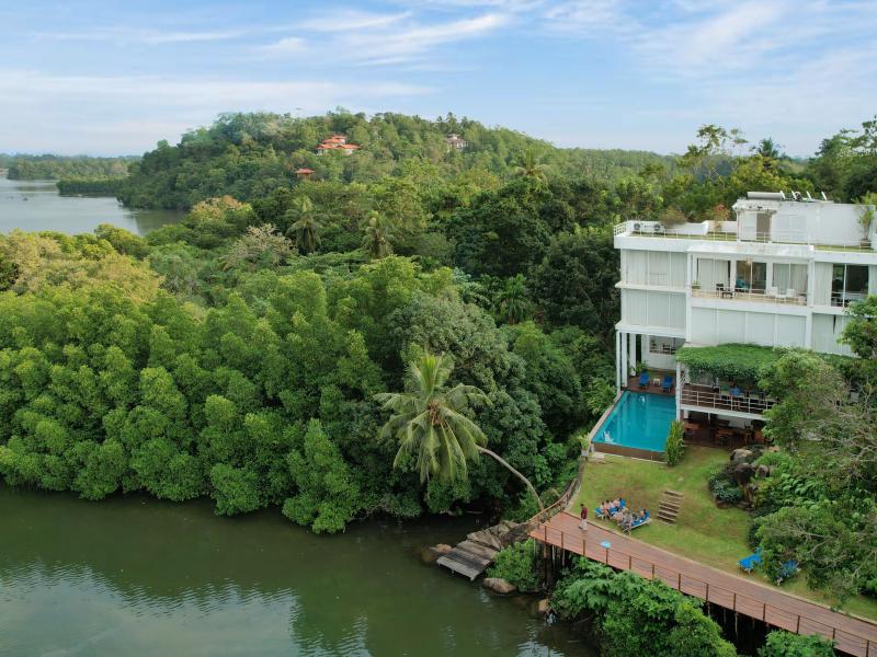 33 Lake Terrace