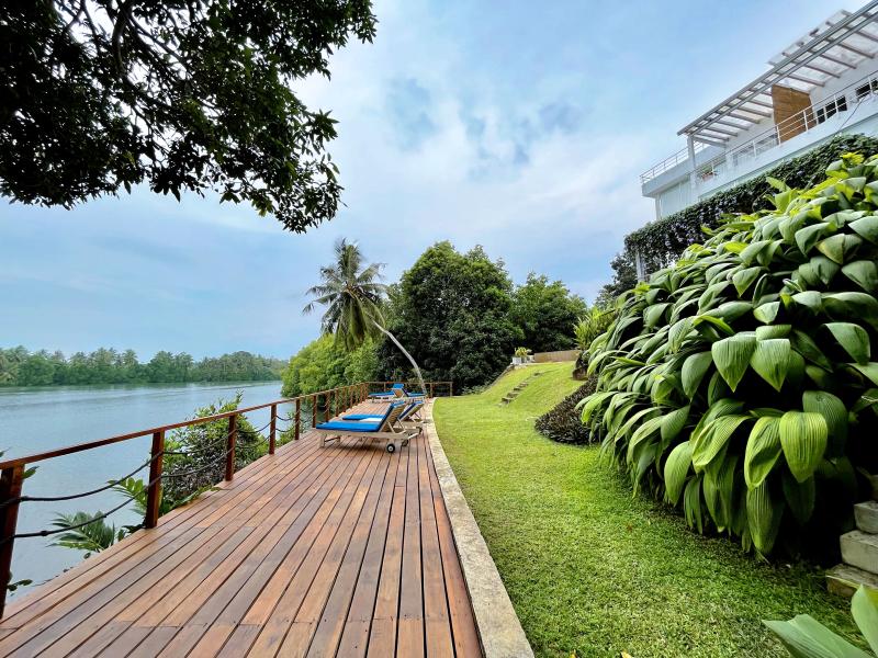 33 Lake Terrace
