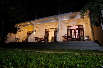 Отель Rawanaz Villa Шри-Ланка, Унаватуна, фото 4