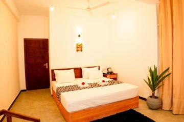 Отель Tevins Place Unawatuna Шри-Ланка, Унаватуна, фото 7