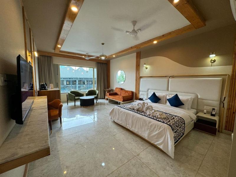 Grand Continent Morjim