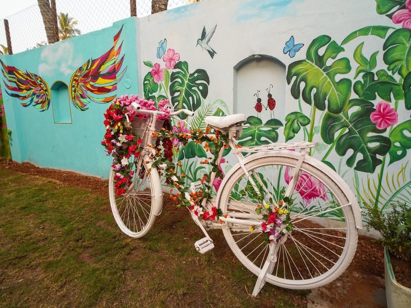 Treehouse Mars Beach Cottages