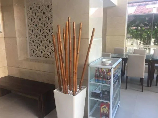 Blue Sky Phu Quoc Hotel