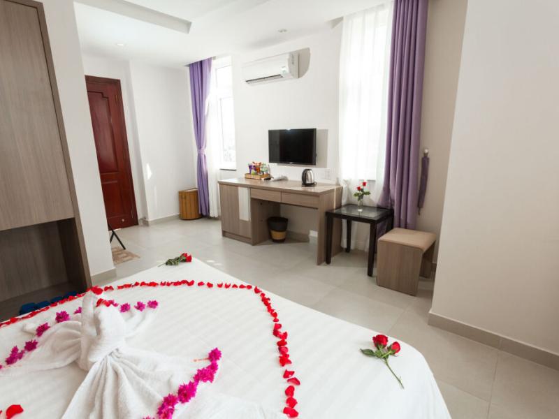 Blue Sky Phu Quoc Hotel