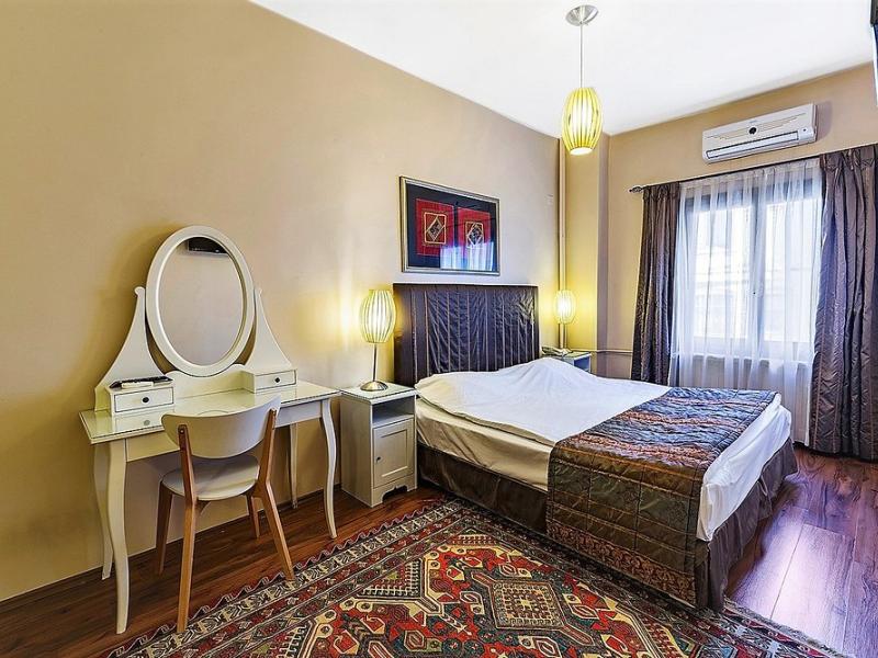 Fehmi Bey Hotel