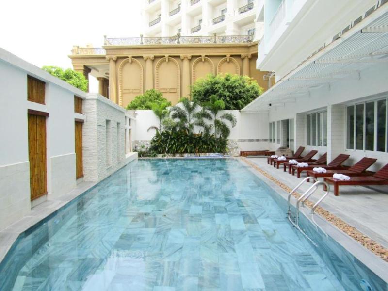 Haya Hotel