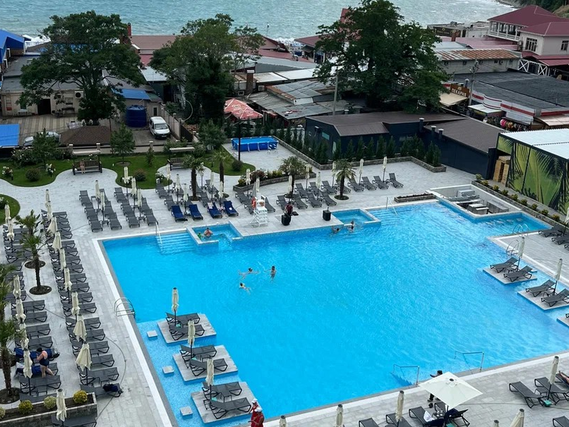 Райморис отель Бетта