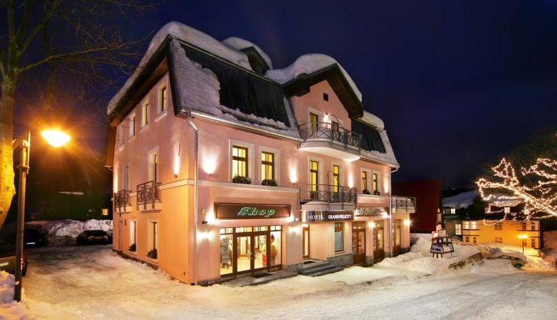 Hotel Grand