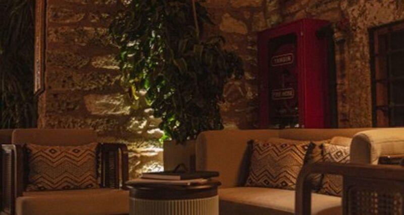 Han 1772 Hotel
