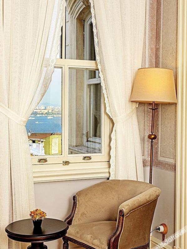 Meroddi Barnathan Hotel