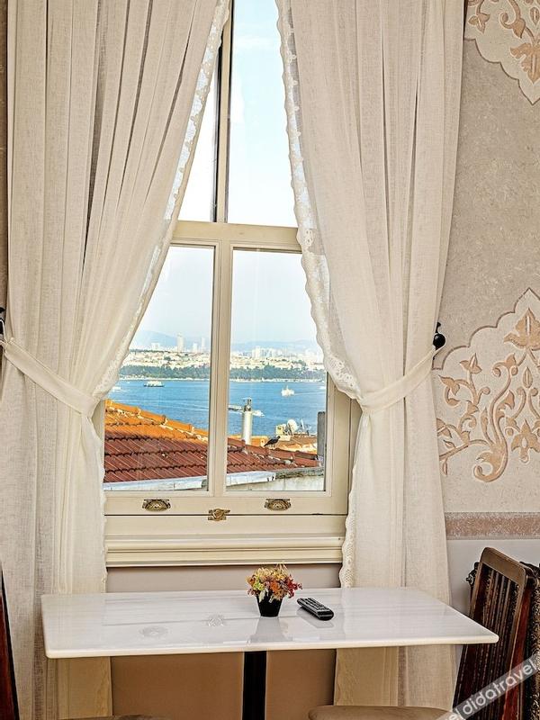 Meroddi Barnathan Hotel