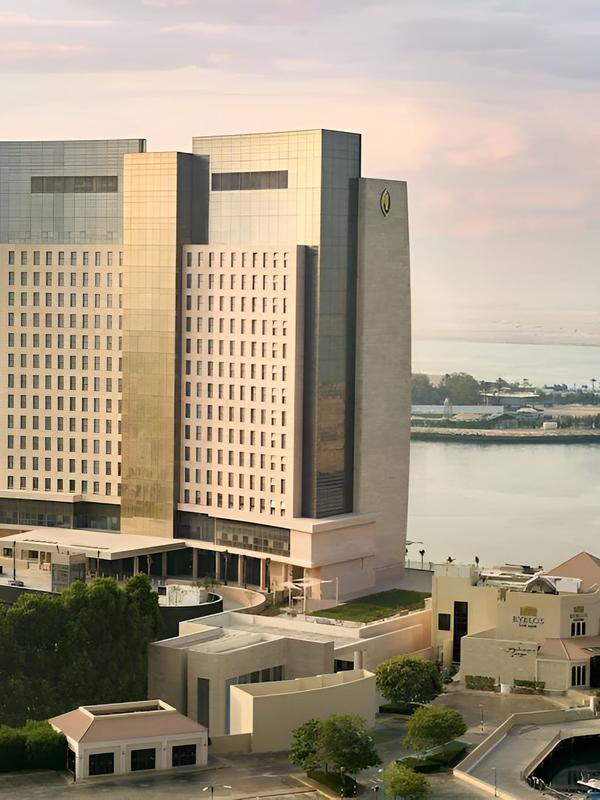 InterContinental Residences Abu Dhabi an IHG Hotel