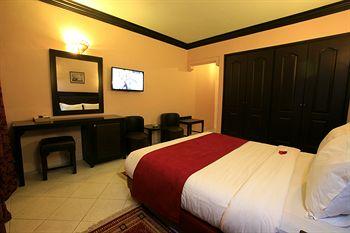 Imperial Holiday Hotel & Spa