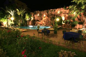 Imperial Holiday Hotel & Spa