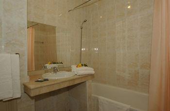 Imperial Holiday Hotel & Spa