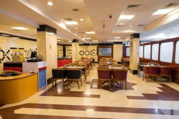 Отель Three 888 Hotel ОАЭ, Дейра, фото 25