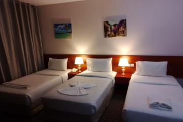 Отель Three 888 Hotel ОАЭ, Дейра, фото 6