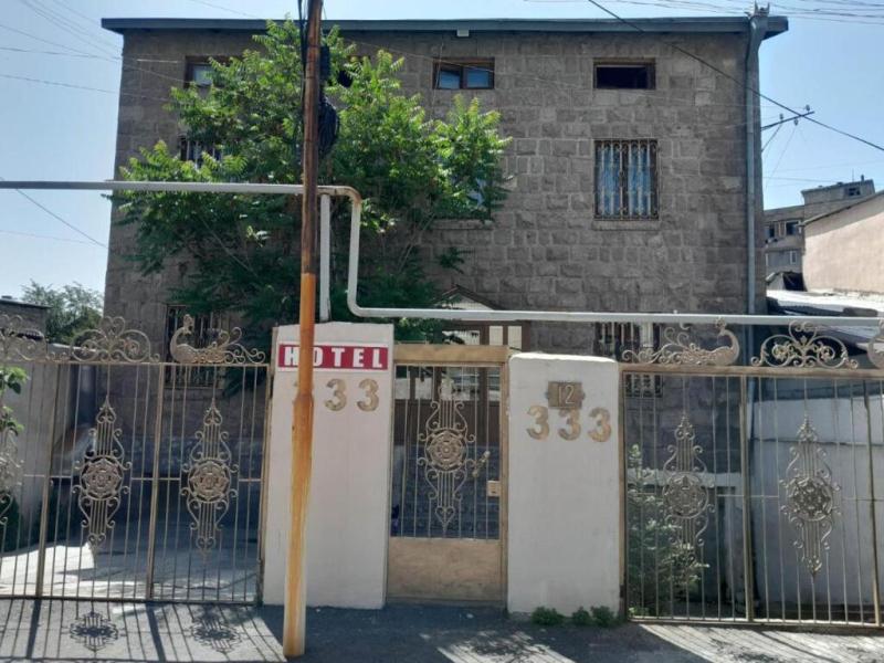 Hotel 333