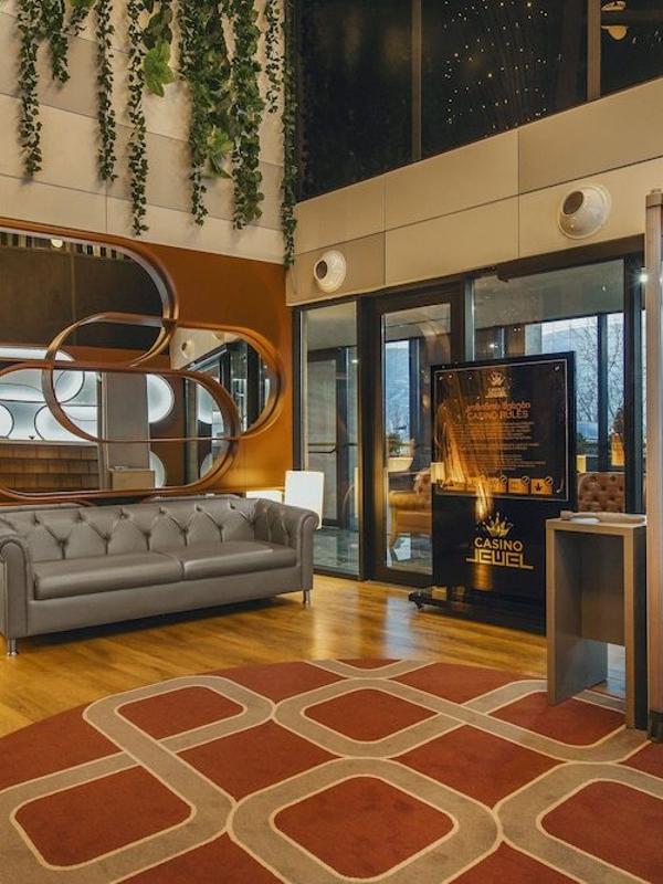 Royal Tulip Hotel & Casino Tbilisi