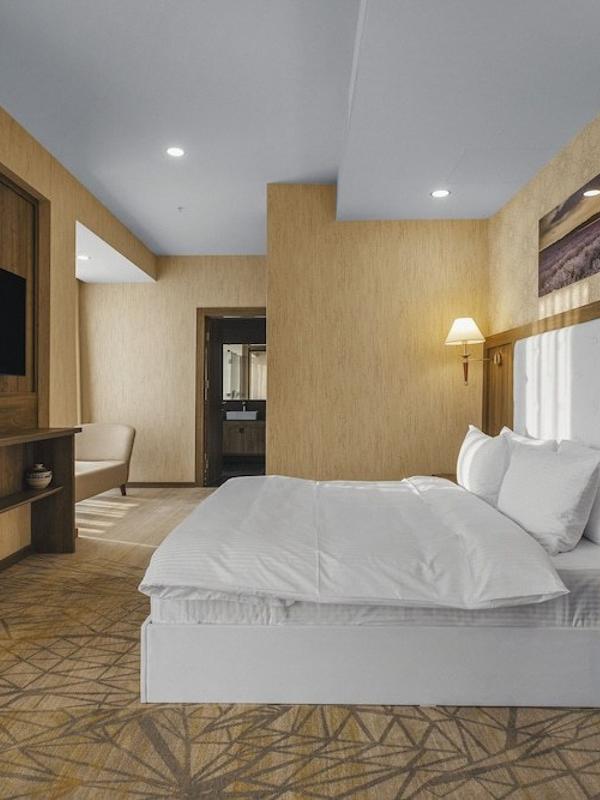Royal Tulip Hotel & Casino Tbilisi