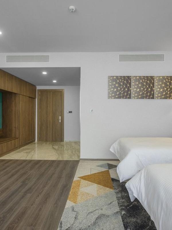 Royal Tulip Hotel & Casino Tbilisi