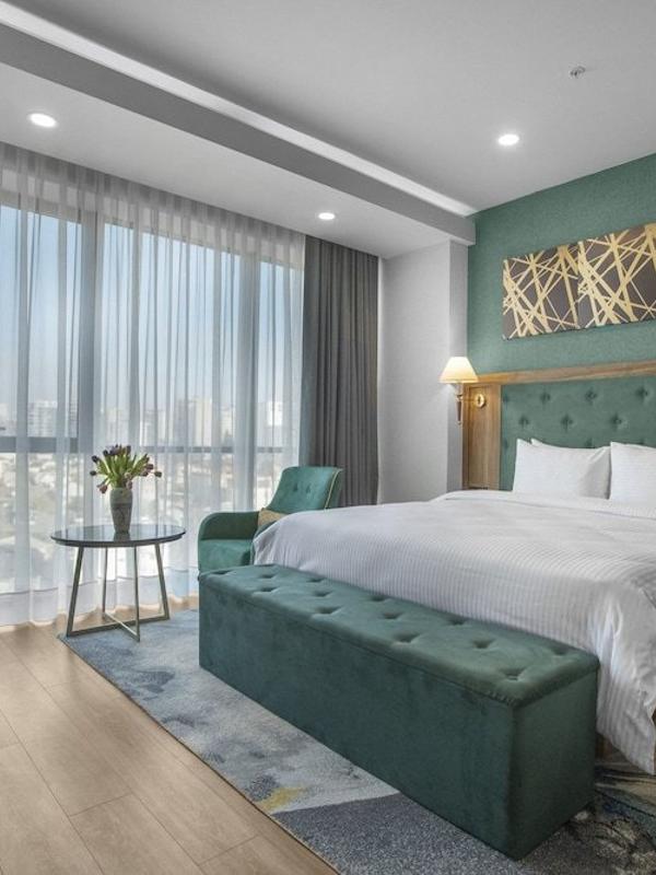 Royal Tulip Hotel & Casino Tbilisi