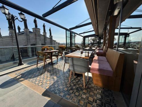 Grand Opera Hotel