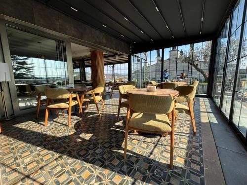 Grand Opera Hotel