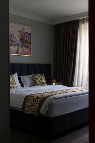 Grand Opera Hotel