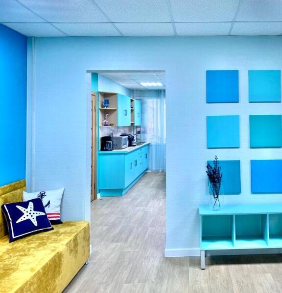 Compass (ул. Николая Семёнова)