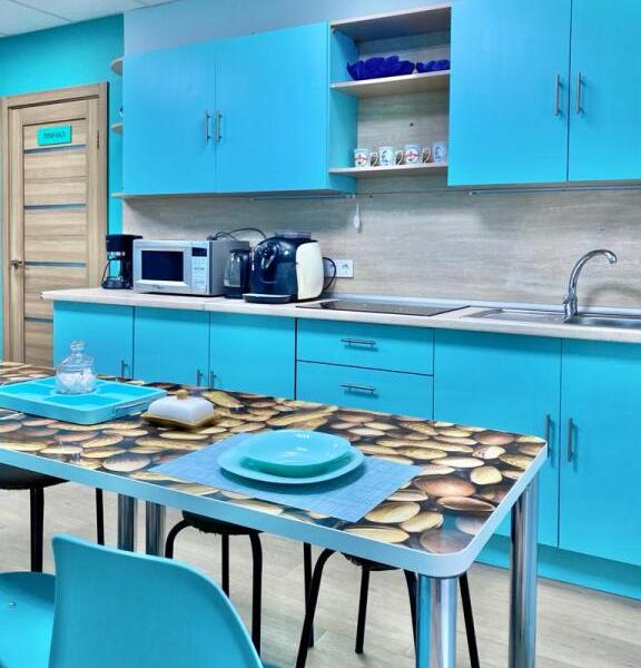 Compass (ул. Николая Семёнова)