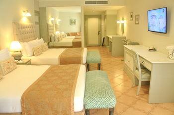 Anantasila Beach Resort Hua Hin