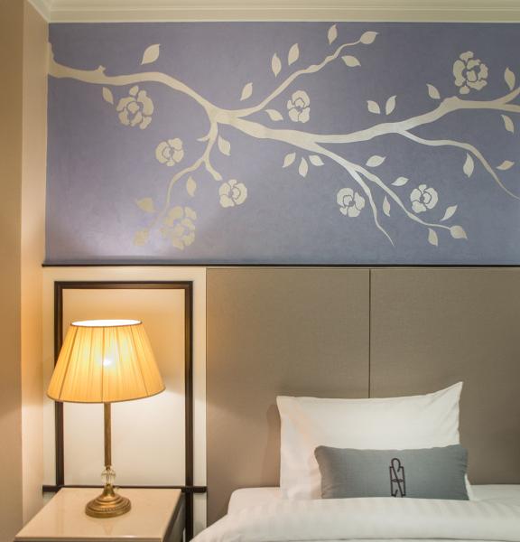 Sara's Hotel