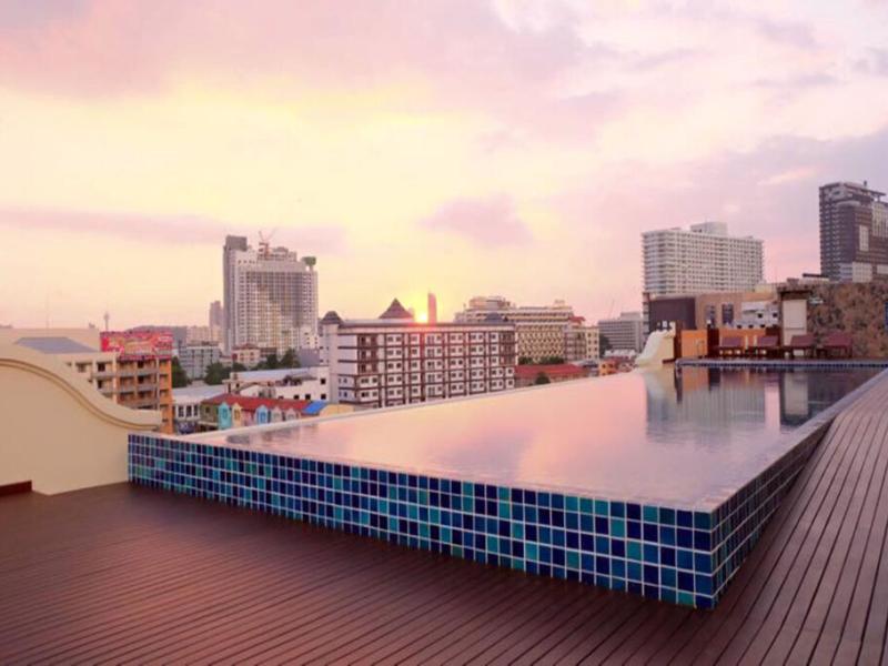 D Hotel