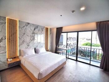 Sleep with me Pattaya