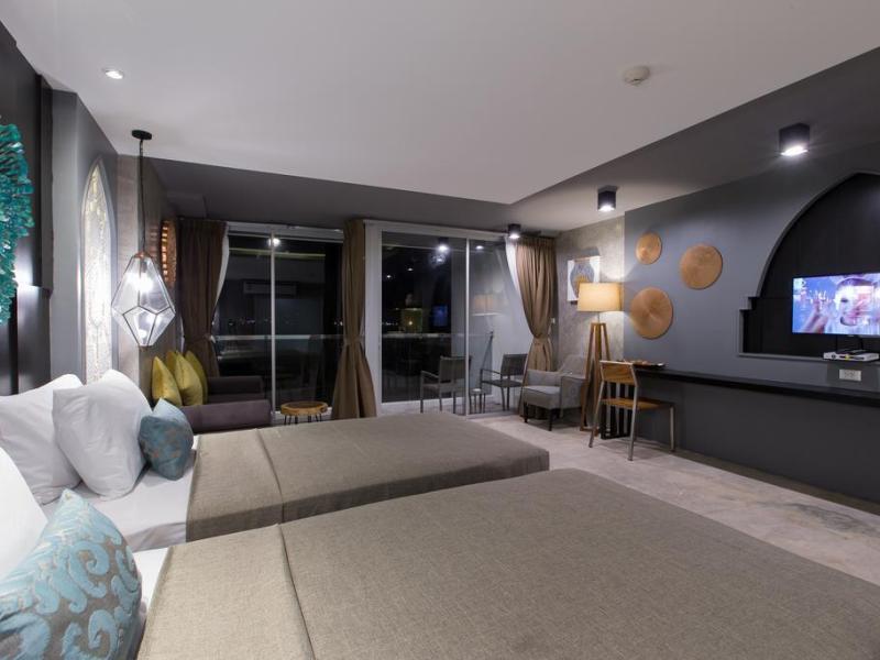 Patong Signature Boutique Hotel