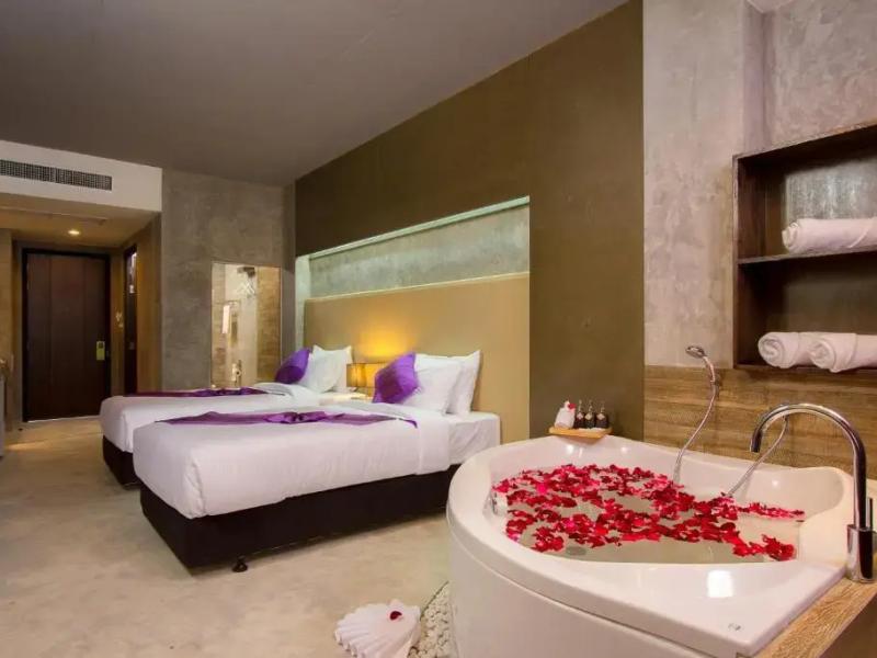 Patong Signature Boutique Hotel