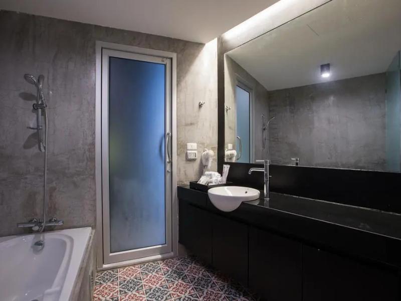 Patong Signature Boutique Hotel