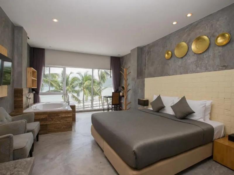 Patong Signature Boutique Hotel