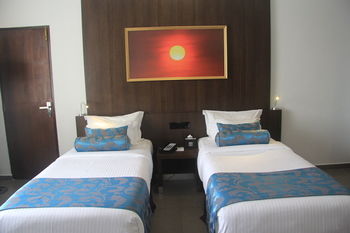 Отель Best Western Elyon Colombo Шри-Ланка, Коломбо, фото 45