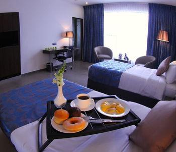 Best Western Elyon Colombo