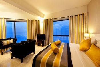 The Ocean Colombo