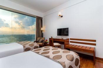 The Ocean Colombo