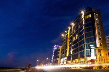 The Ocean Colombo