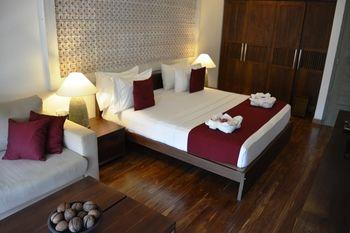 Rockwell Colombo