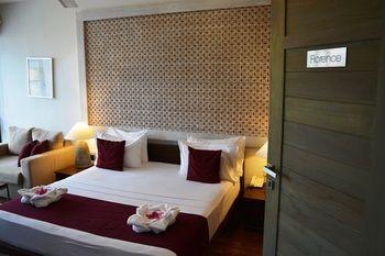 Rockwell Colombo