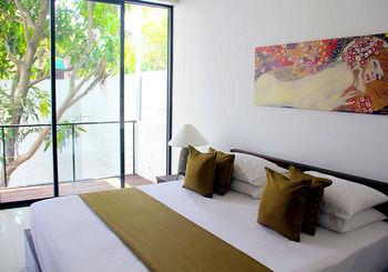 Rockwell Colombo