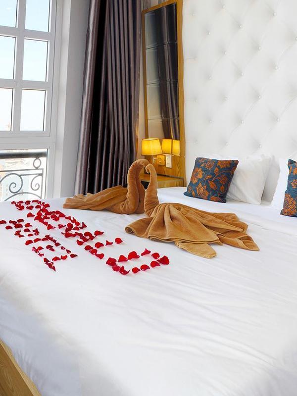 Emerald Ocean Hotel