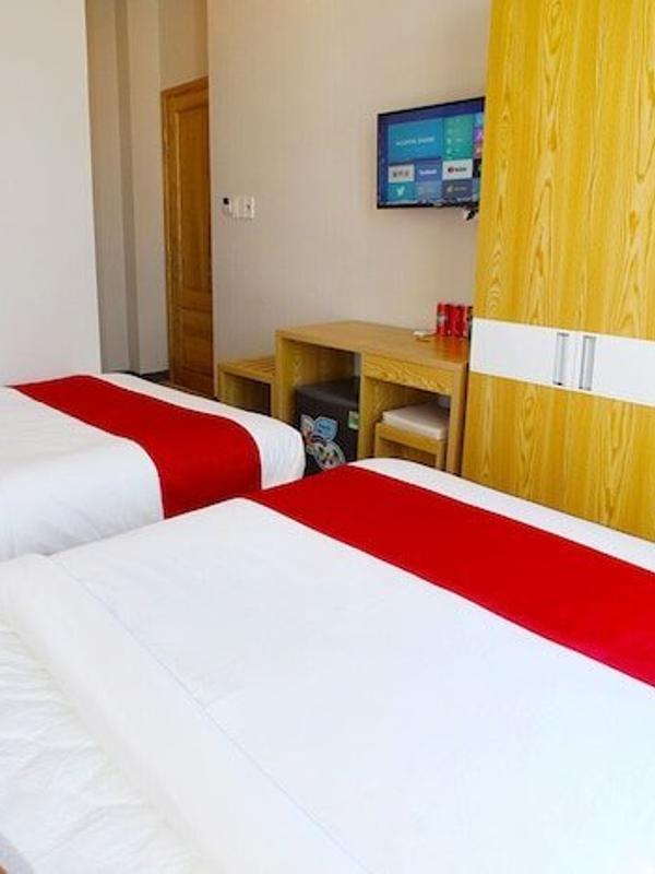 Emerald Ocean Hotel