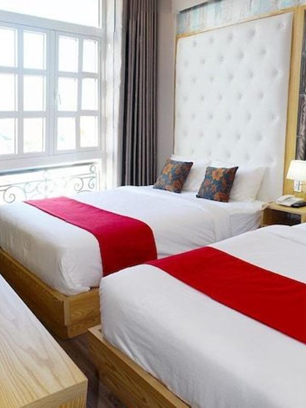 Emerald Ocean Hotel